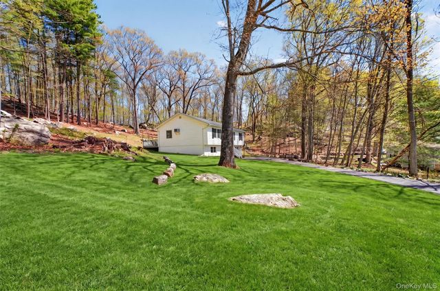 58 Englewood Terrace, Mahopac, NY 10541