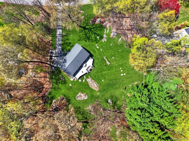 58 Englewood Terrace, Mahopac, NY 10541