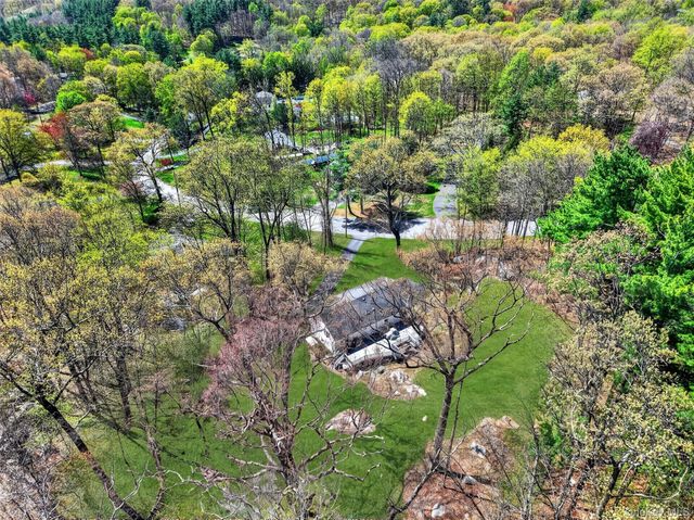 58 Englewood Terrace, Mahopac, NY 10541