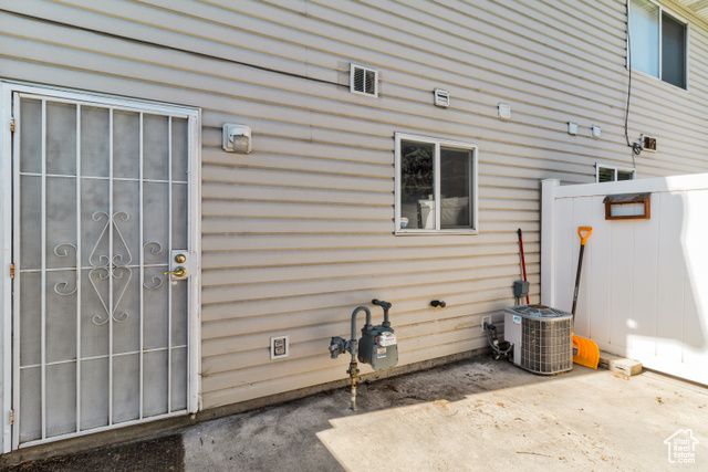 424 E 2050 N #1A, North Ogden, UT 84414