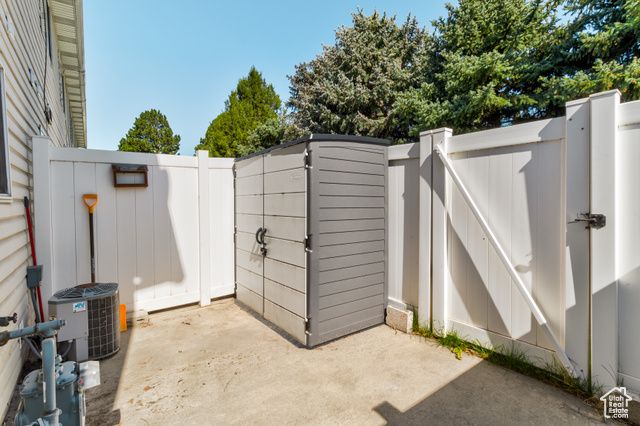 424 E 2050 N #1A, North Ogden, UT 84414