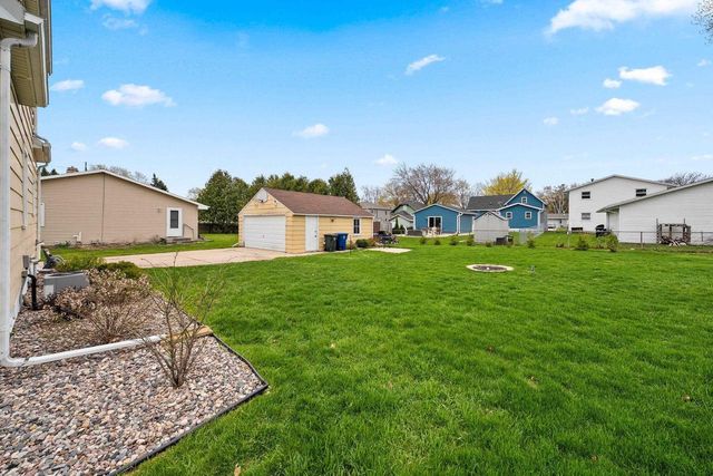 817 ELM STREET, De Pere, WI 54115