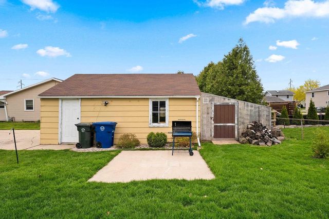 817 ELM STREET, De Pere, WI 54115