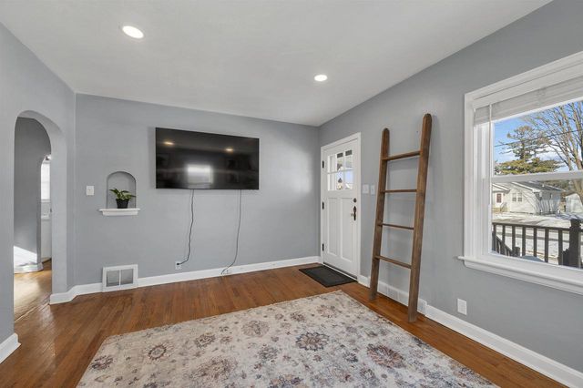 817 ELM STREET, De Pere, WI 54115