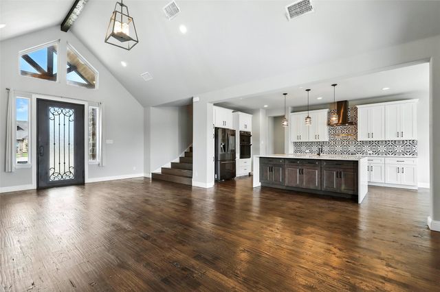 8023 Pennington, Fort Worth, TX 76126