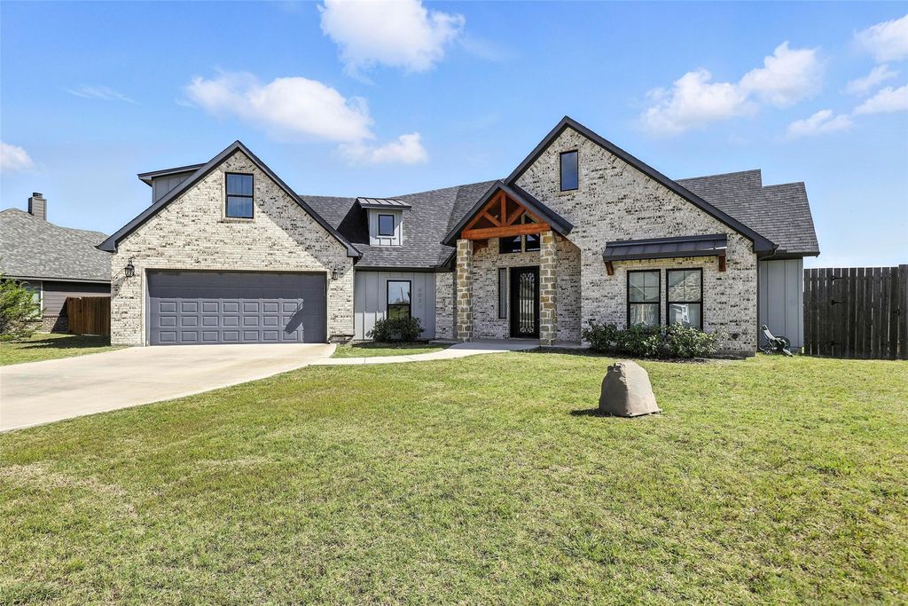 8023 Pennington, Fort Worth, TX 76126