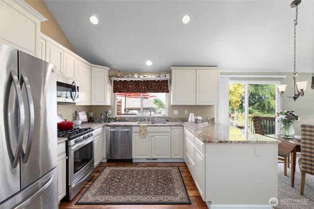 9619 Windswept Lane NW, Silverdale, WA 98383