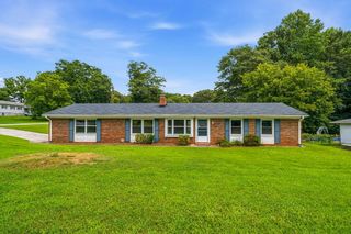 224 Stone Mill Lane NW, Marietta, GA 30064