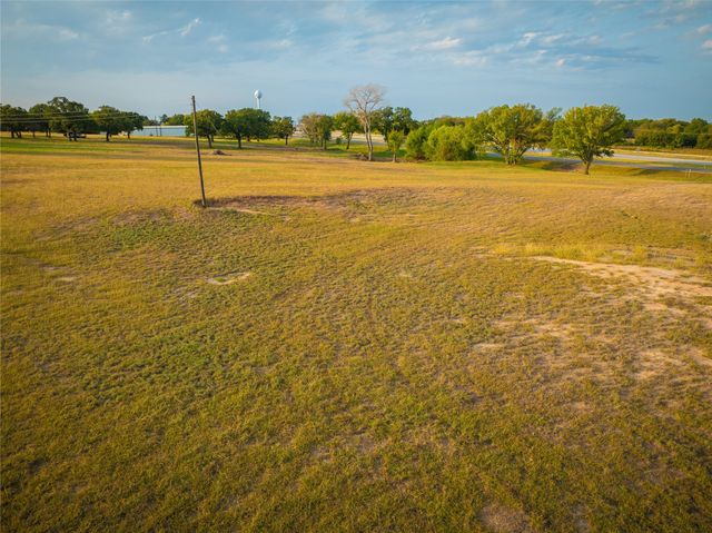 1360 E Bypass 287, Alvord, TX 76225