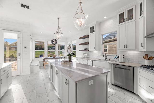 1100 Stonecrest Road, Argyle, TX 76226