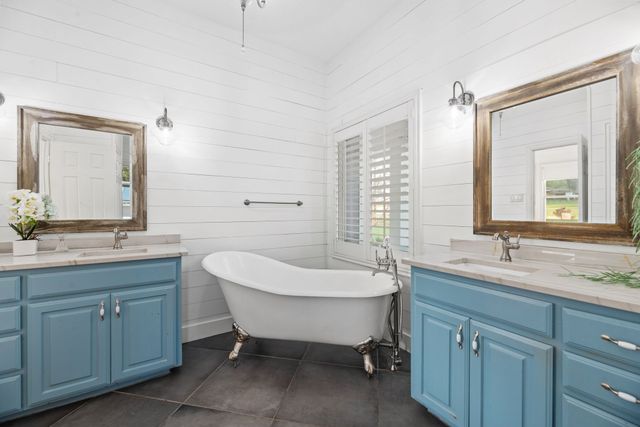 1100 Stonecrest Road, Argyle, TX 76226