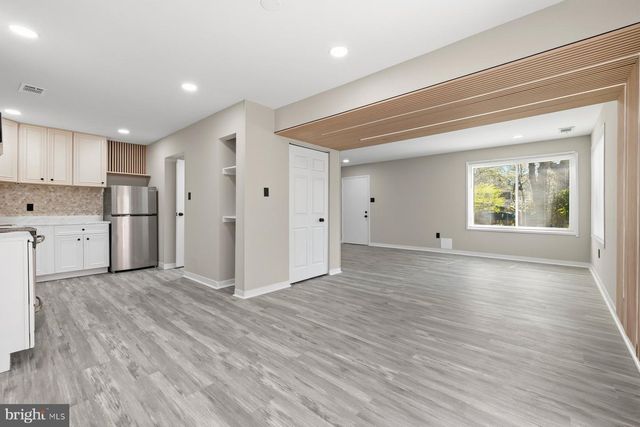 18323 ALLSPICE DR, Germantown, MD 20874