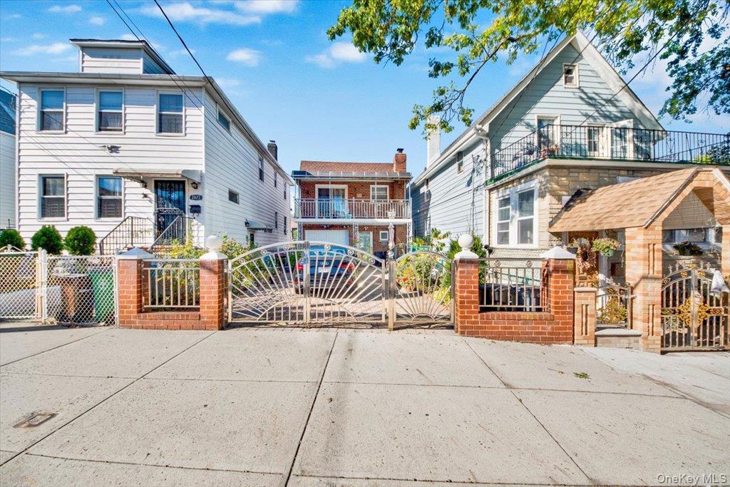 2877 Waterbury Avenue, Bronx, NY 10461 — exterior