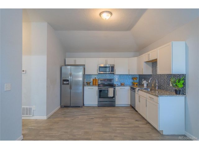 1621 W 18th St, Pueblo, CO 81003