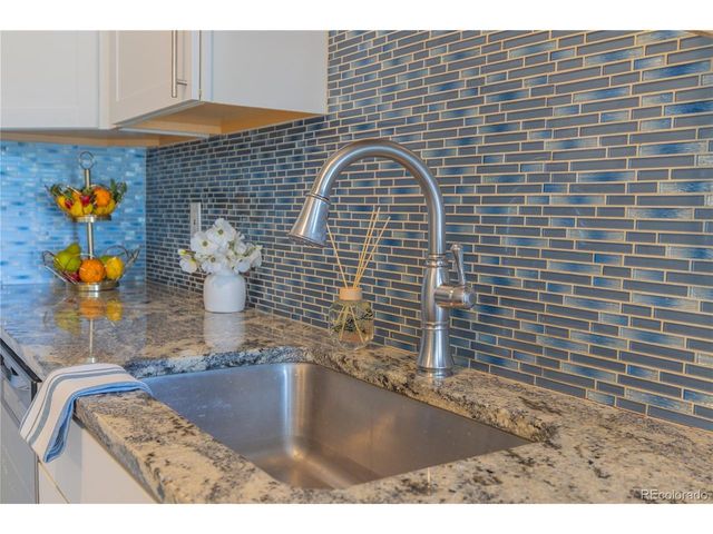 1621 W 18th St, Pueblo, CO 81003
