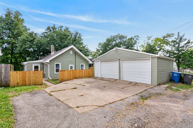 1317 Euclid Avenue, Des Moines, IA 50313