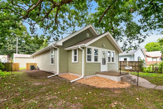 1317 Euclid Avenue, Des Moines, IA 50313