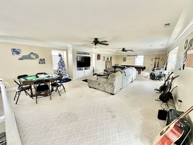 390 Fountain Way, Somerset, KY 42501