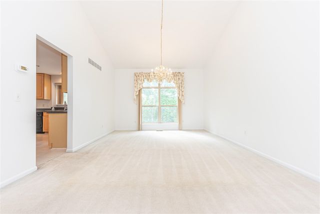 4663 Rosewood Lane, West Bloomfield, MI 48323