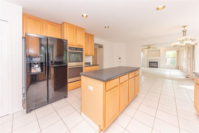 4663 Rosewood Lane, West Bloomfield, MI 48323