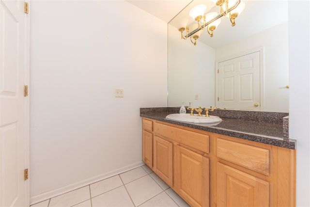 4663 Rosewood Lane, West Bloomfield, MI 48323