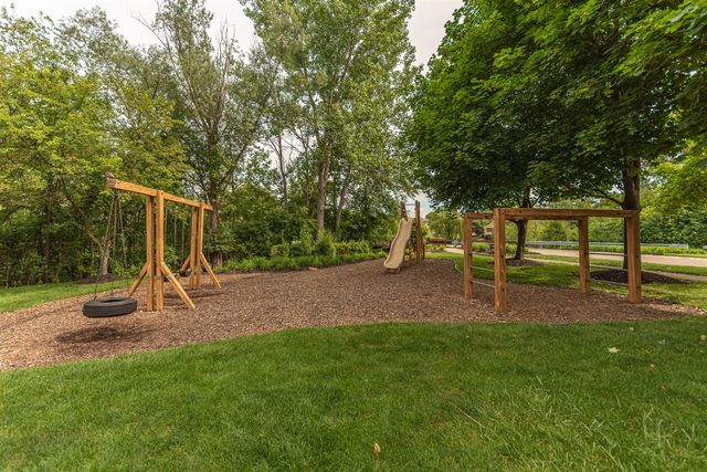 4663 Rosewood Lane, West Bloomfield, MI 48323