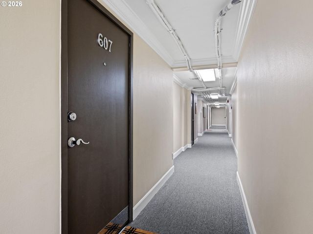 1205 Sw CARDINELL Dr 607, Portland, OR 97201