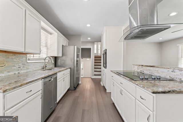 3917 Wedgefield Circle, Decatur, GA 30035