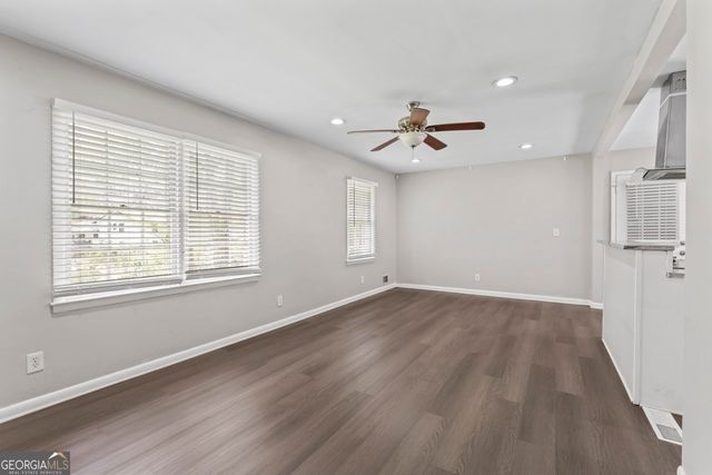 3917 Wedgefield Circle, Decatur, GA 30035