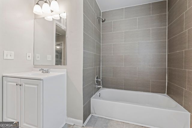 3917 Wedgefield Circle, Decatur, GA 30035