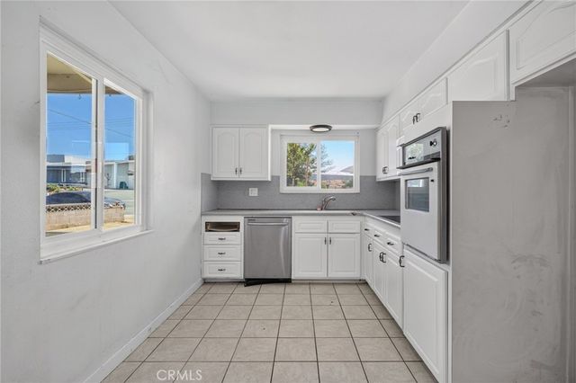 28491 Bradley Road, Sun City, CA 92586
