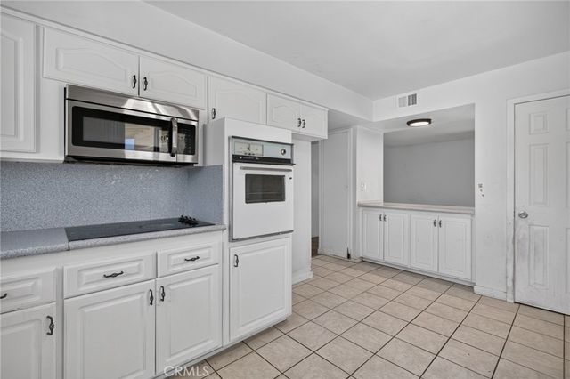 28491 Bradley Road, Sun City, CA 92586