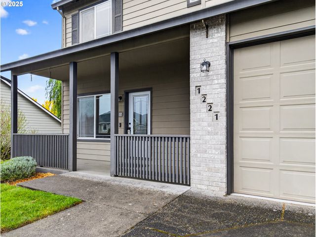 1221 Se Ironwood Ln, Gresham, OR 97080