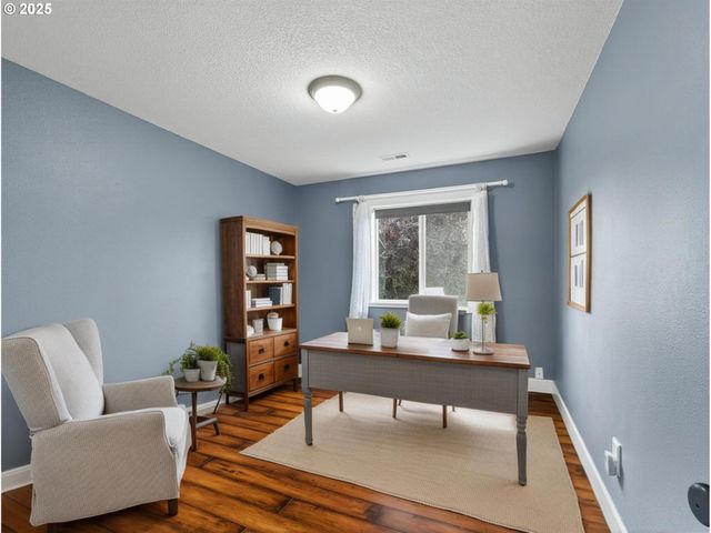 1221 Se Ironwood Ln, Gresham, OR 97080