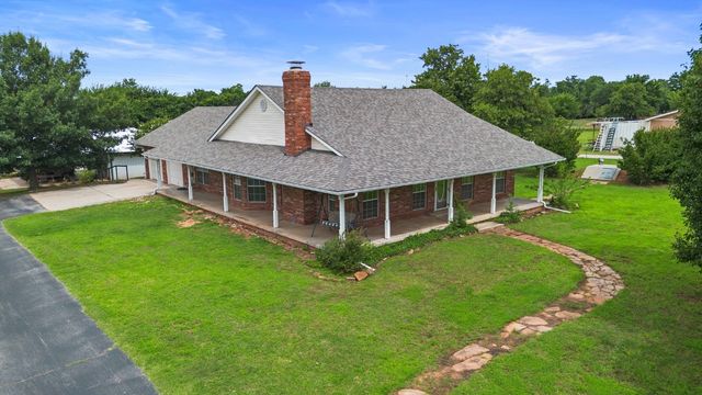 813 N Council Road S, Newcastle, OK 73065