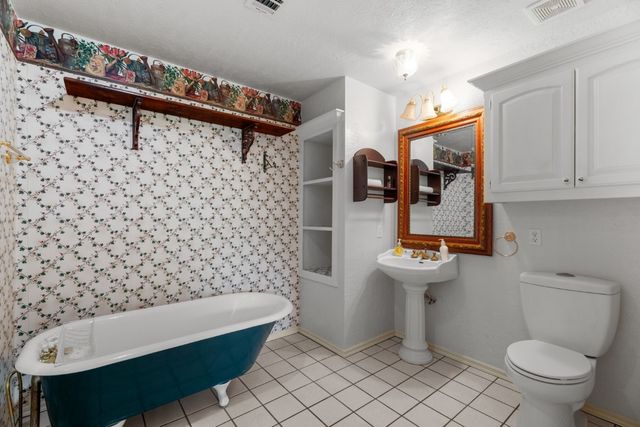 813 N Council Road S, Newcastle, OK 73065