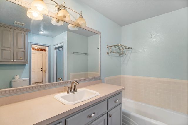 813 N Council Road S, Newcastle, OK 73065