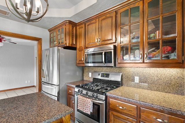 813 N Council Road S, Newcastle, OK 73065