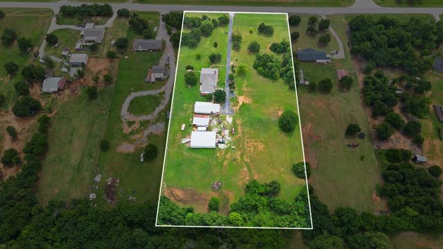 813 N Council Road S, Newcastle, OK 73065