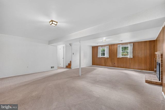 7917 DONELSON ST, Alexandria, VA 22309