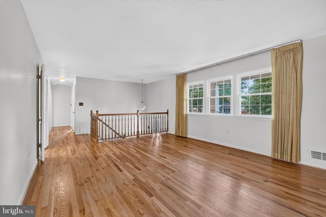 7917 DONELSON ST, Alexandria, VA 22309