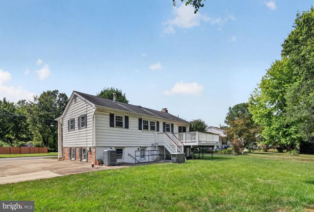 7917 DONELSON ST, Alexandria, VA 22309