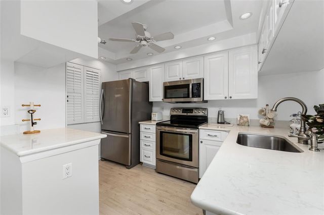 1551 BEACH ROAD 204, Englewood, FL 34223