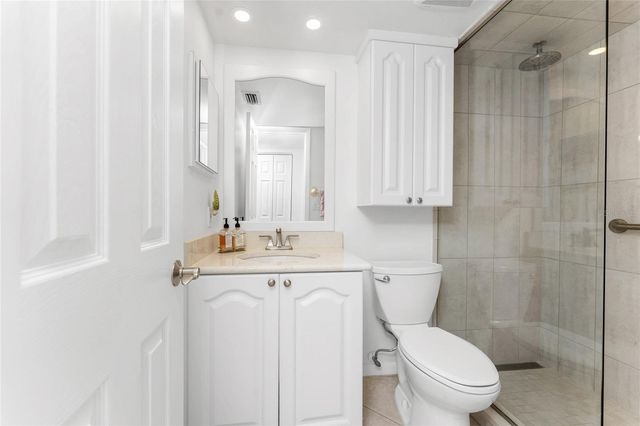 1551 BEACH ROAD 204, Englewood, FL 34223