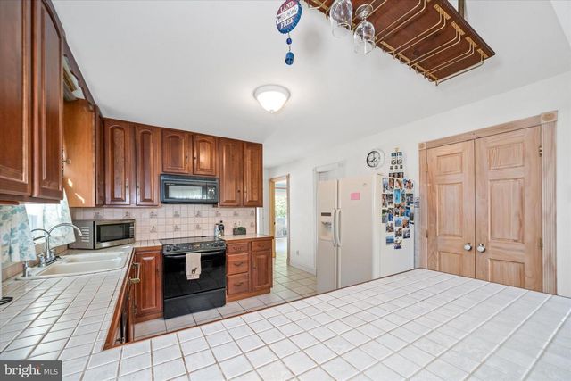 22892 ANGOLA RD, Lewes, DE 19958