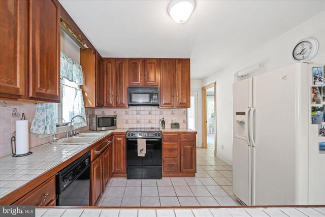 22892 ANGOLA RD, Lewes, DE 19958