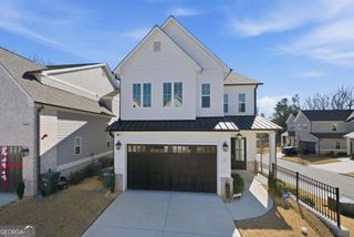 233 Scottsdale Drive, Marietta, GA 30064