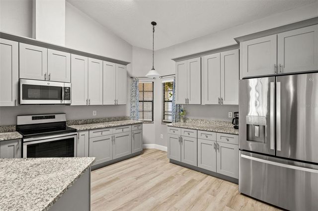 12908 LONGCREST DRIVE, Riverview, FL 33579