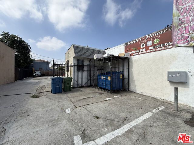 1212 E Rosecrans Avenue, Compton, CA 90221