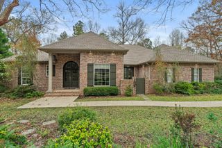 48 Timberton Dr., Hattiesburg, MS 39401